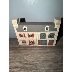The Cat's Meow Village St Charles Christmas Series Stone Row 1993 Shelf Sitter